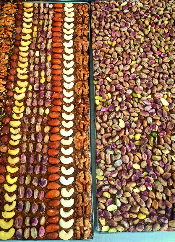 معجون ارده انرژی بار مغزچی با شیره انگور، ارده، جو دوسر و مغزیجات
